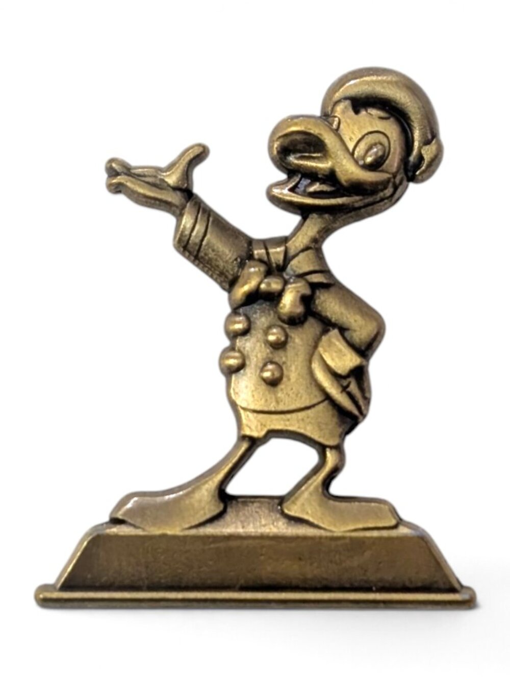 Donald Duck Disney Pin: Bronze Welcome Statue